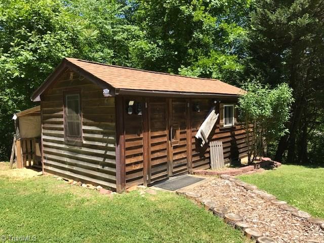 701 South Goforth Road Ferguson, NC 28624 - Photo 3 of 28 Gallery Image 3