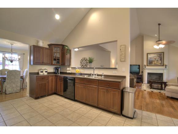 5 Inkberry Road New Boston, NH 03070 - Photo 13 of 32