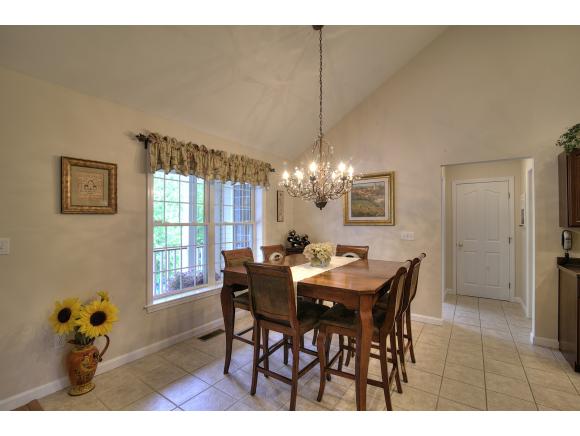5 Inkberry Road New Boston, NH 03070 - Photo 15 of 32