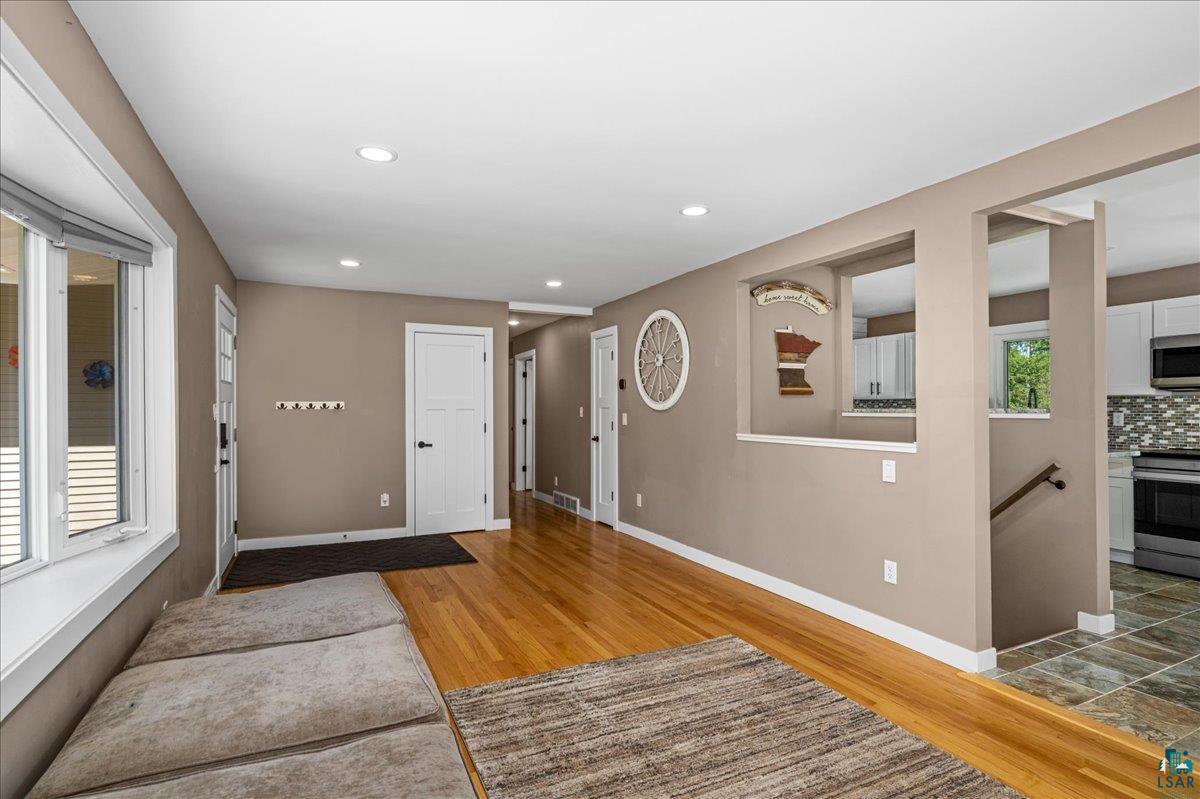 3751 Martin Road Duluth, MN 55803 - Photo 6 of 43
