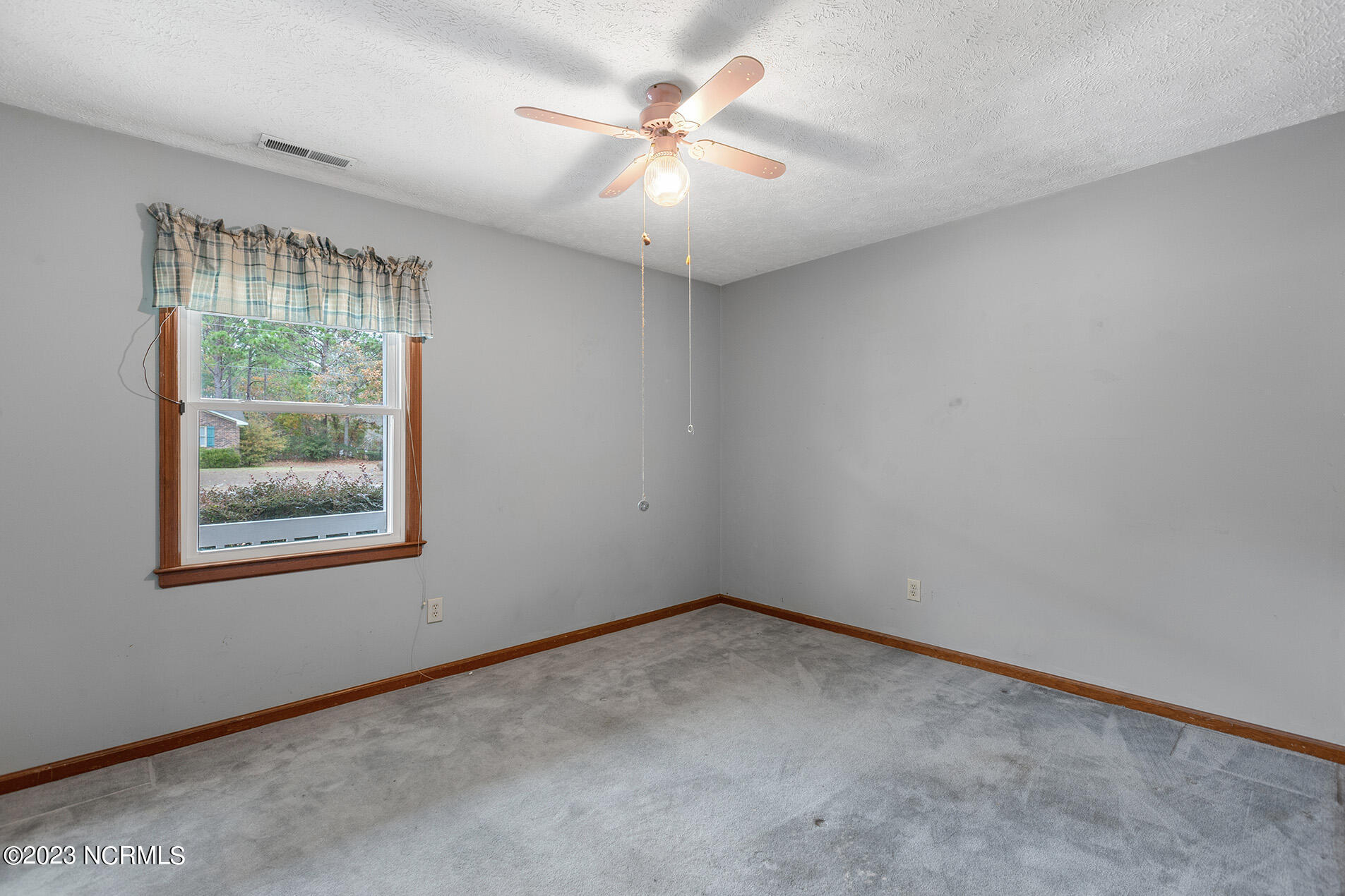 169 Beawood Road Wilmington, NC 28411 - Photo 26 of 36 Beawood169-11brShaneL33A0590-CR2