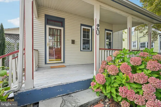 a view of an entryway