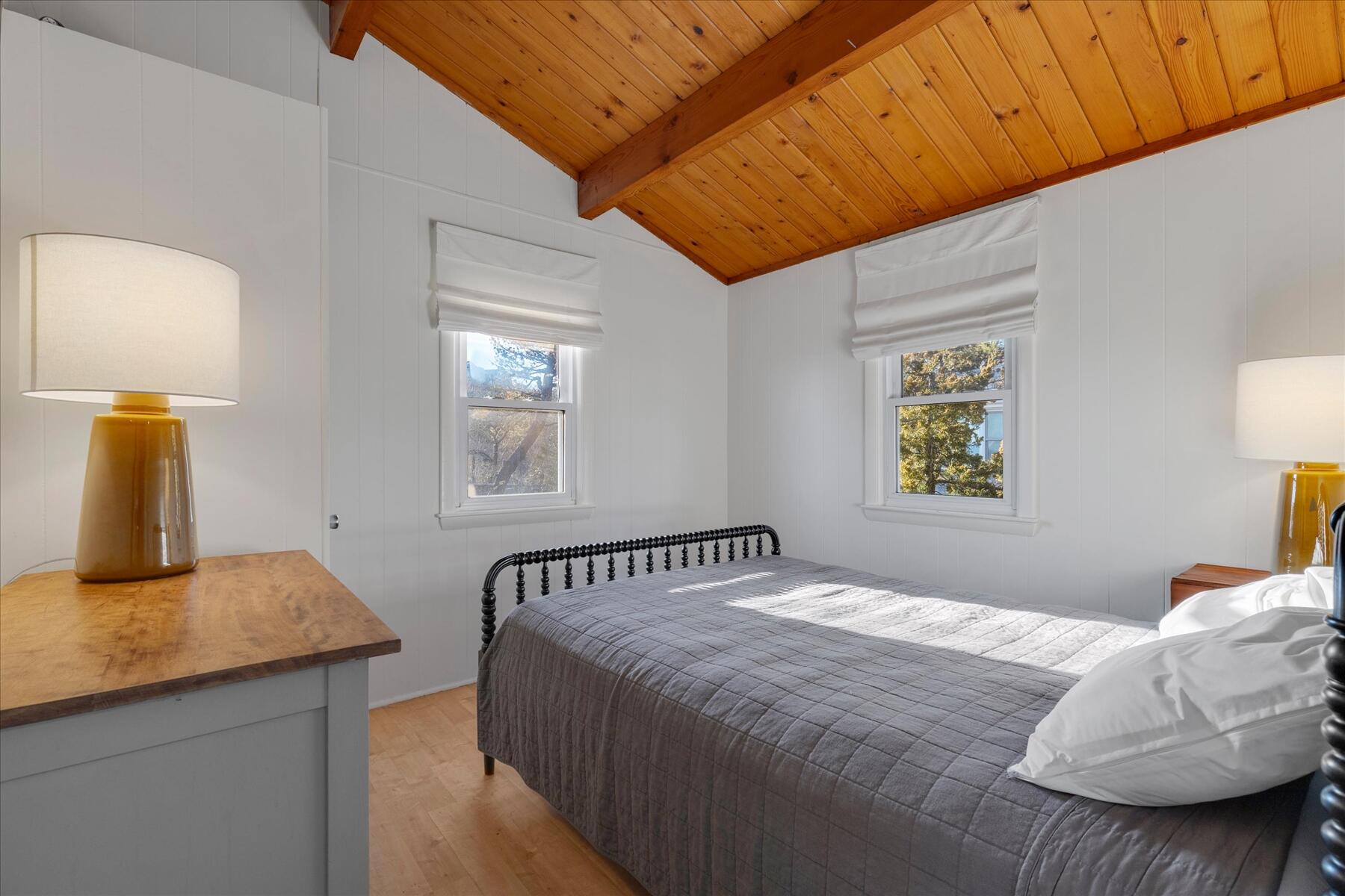100 Hiawatha Road, Unit 1 Wellfleet, MA 02667 - Photo 14 of 38 20-MG_6377-r(1)