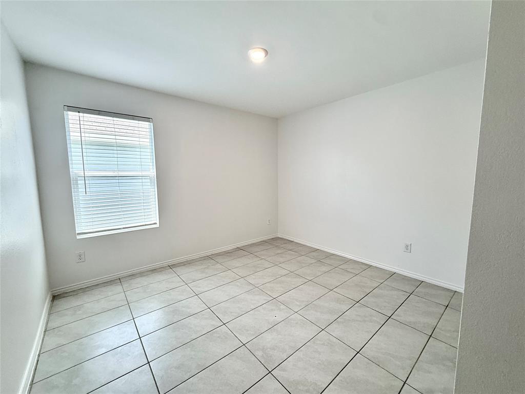 128 Honeysuckle Street Princeton, TX 75407 - Photo 14 of 19 BR 4