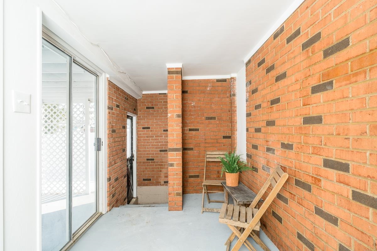 314 West Spring Avenue Elkton, VA 22827 - Photo 15 of 35