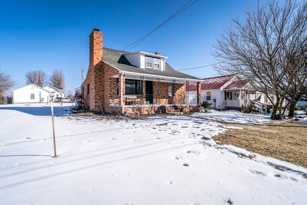 314 West Spring Avenue Elkton, VA 22827 - Photo 22 of 35