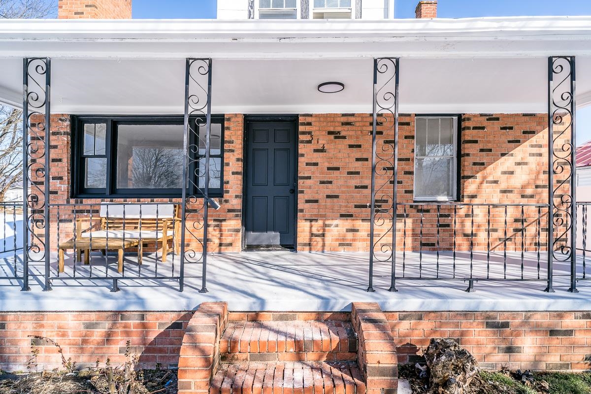 314 West Spring Avenue Elkton, VA 22827 - Photo 23 of 35