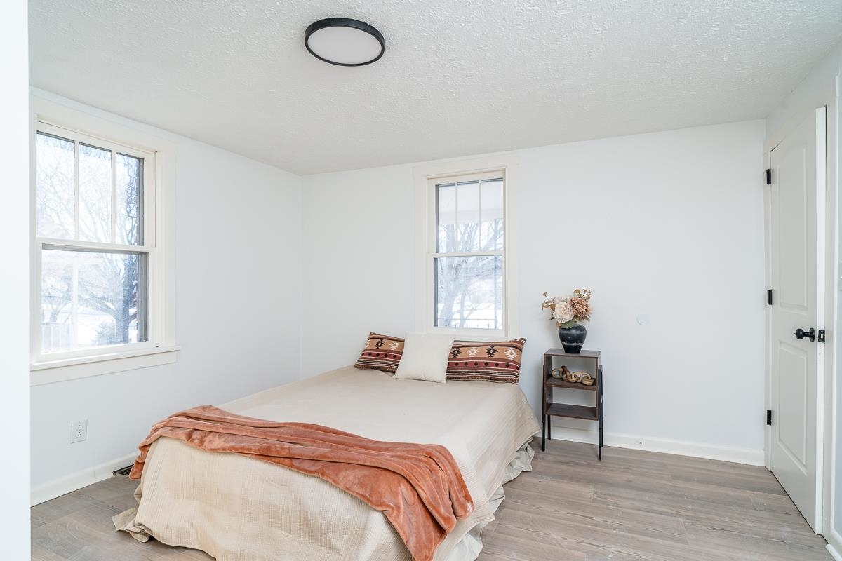 314 West Spring Avenue Elkton, VA 22827 - Photo 9 of 35