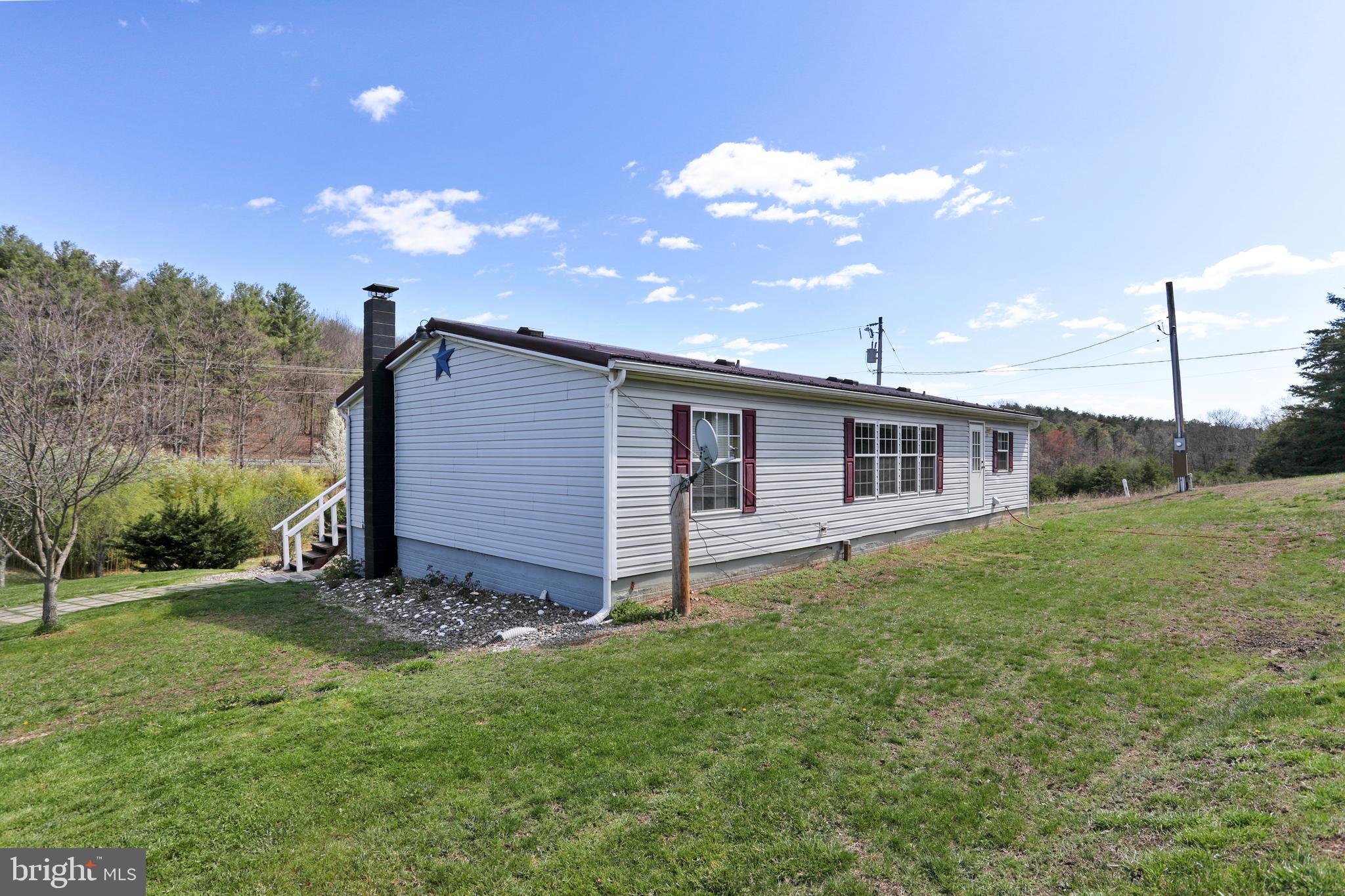 898 Waugh Road Berkeley Springs, WV 25411 - Photo 3 of 61 Gallery Image 3