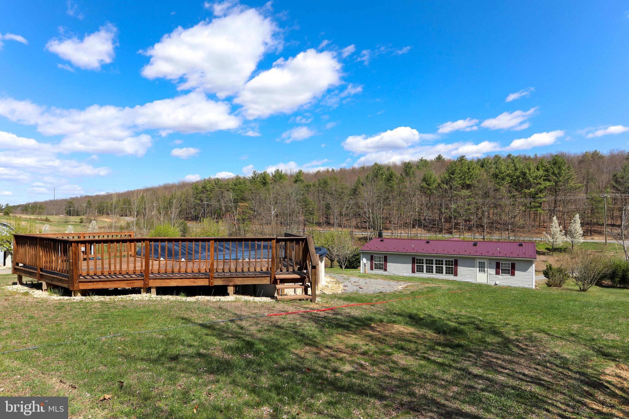 898 Waugh Road Berkeley Springs, WV 25411 - Photo 5 of 61 Gallery Image 5
