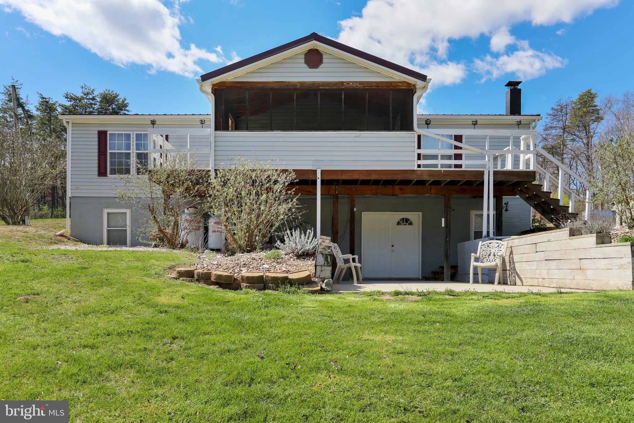 898 Waugh Road Berkeley Springs, WV 25411 - Photo 42 of 61 Gallery Image 42