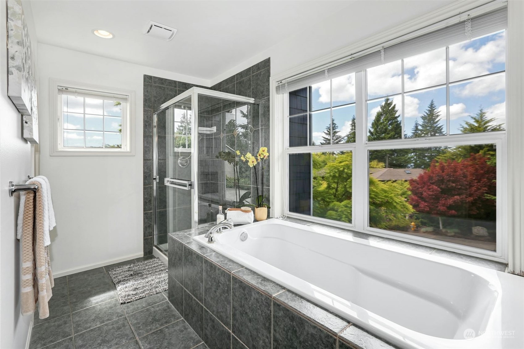 17165 Southeast 100th Street Renton, WA 98059 - Photo 23 of 38