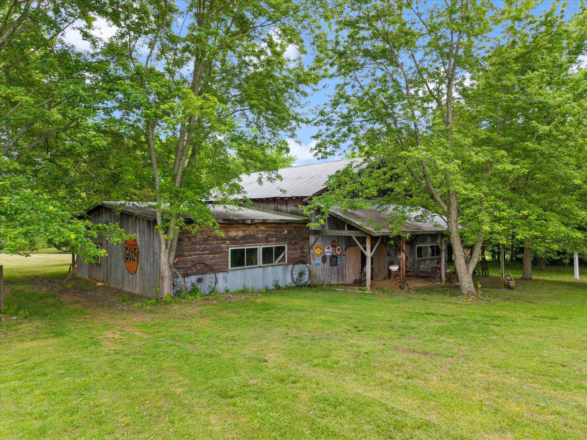 126 Blackey Bandy Road Bethpage, TN 37022 - Photo 33 of 37 a view of a house with a yard