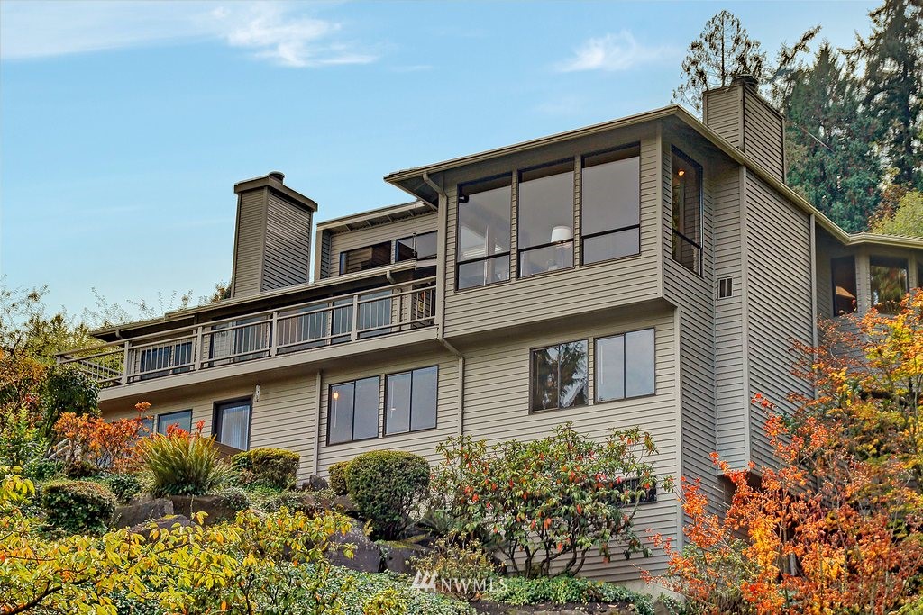 9300 Odin Way Bothell, WA 98011 - Photo 1 of 25 Gallery Image 1