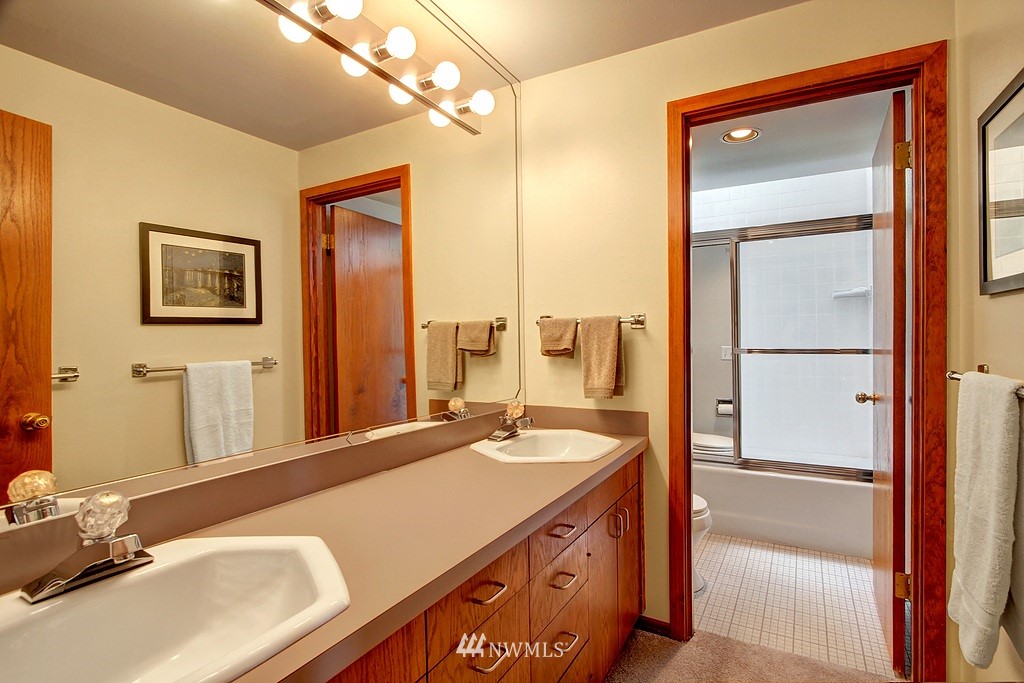 9300 Odin Way Bothell, WA 98011 - Photo 17 of 25 Gallery Image 17
