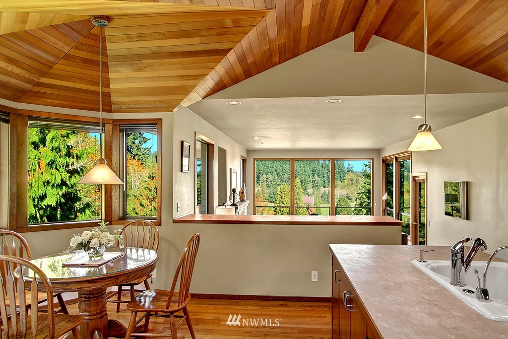 9300 Odin Way Bothell, WA 98011 - Photo 10 of 25 Gallery Image 10