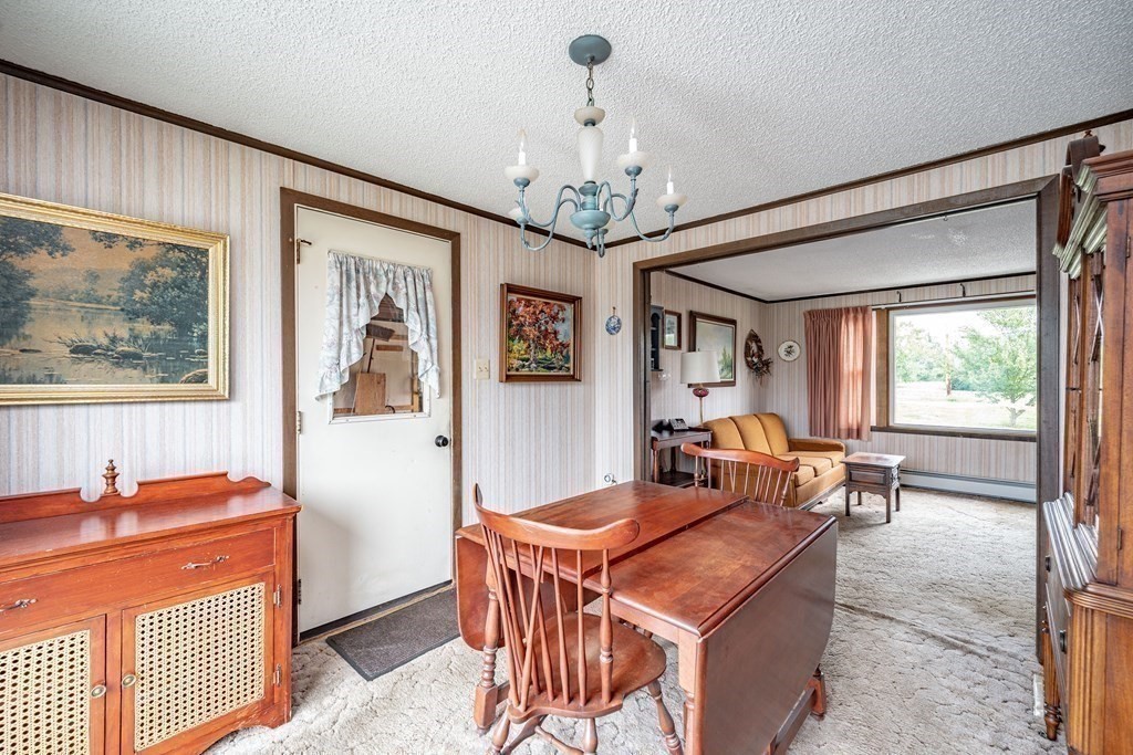 39 East Hill Road Monson, MA 01057 - Photo 11 of 26 Gallery Image 11
