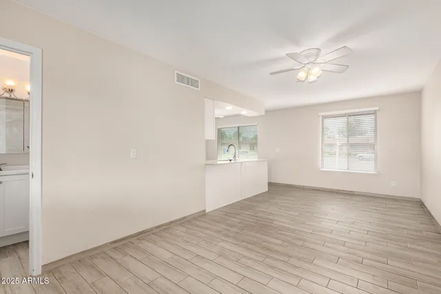 $385,000 | 18046 North 20th Avenue, Phoenix, AZ 85023