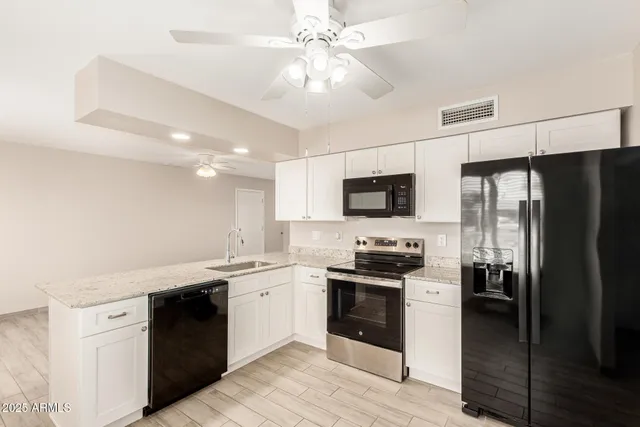 $385,000 | 18046 North 20th Avenue, Phoenix, AZ 85023