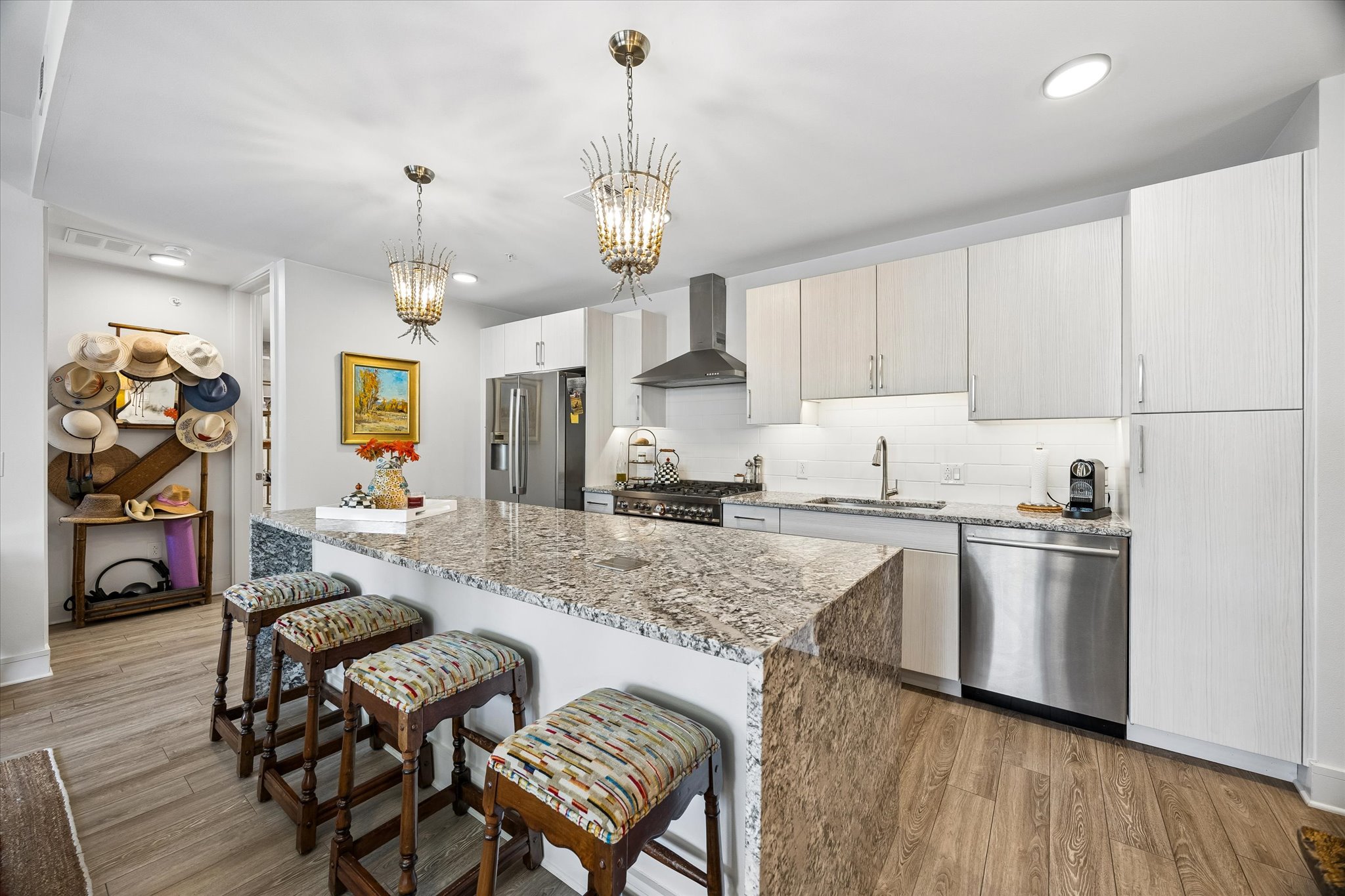 1715 Enfield Road, Unit 202 Austin, TX 78703 - Photo 11 of 30