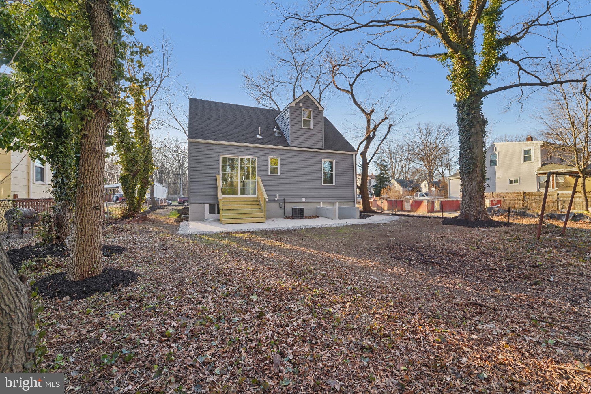 27 Pelczar Avenue Baltimore, MD 21221 - Photo 34 of 40 a view of a house with a yard