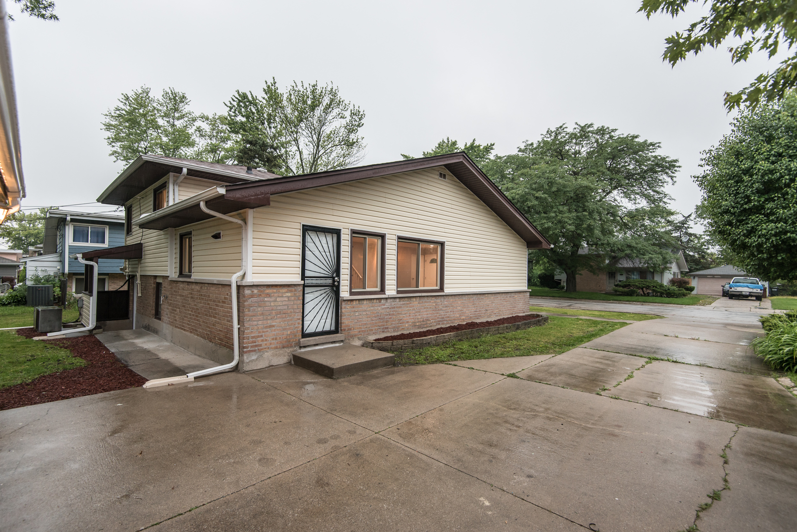 111 Algonquin Street Park Forest, IL 60466 - Photo 19 of 20