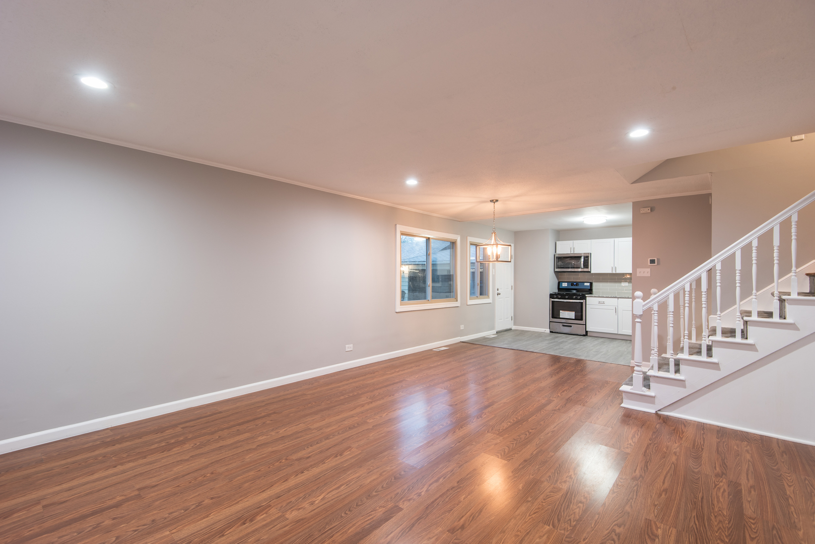 111 Algonquin Street Park Forest, IL 60466 - Photo 3 of 20