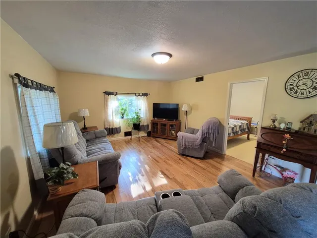 $278,000 | 2596 1700 Road, Fall River, KS 67047