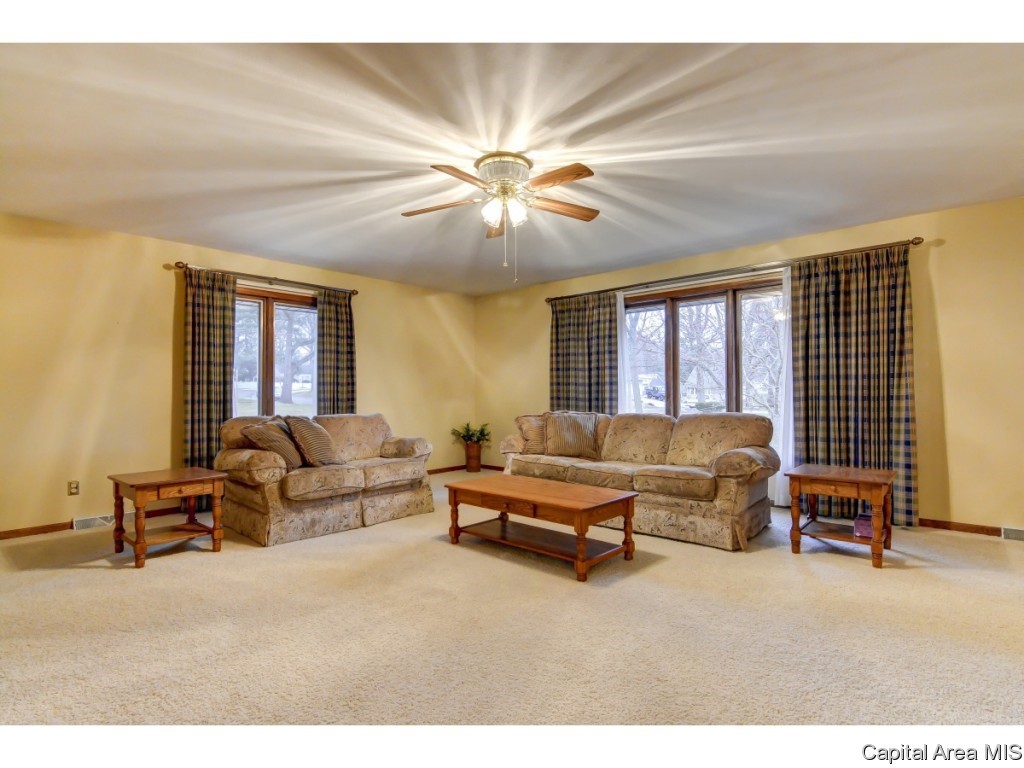 1639 West Edwards Street Springfield, IL 62704 - Photo 12 of 32