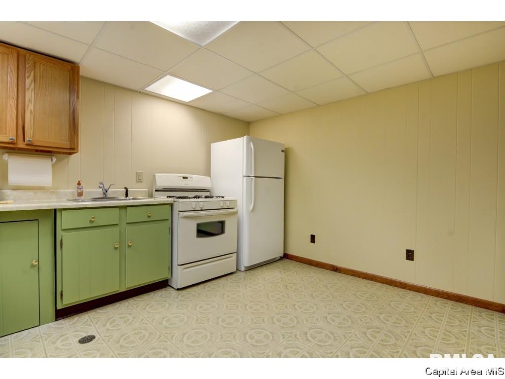 1639 West Edwards Street Springfield, IL 62704 - Photo 26 of 32