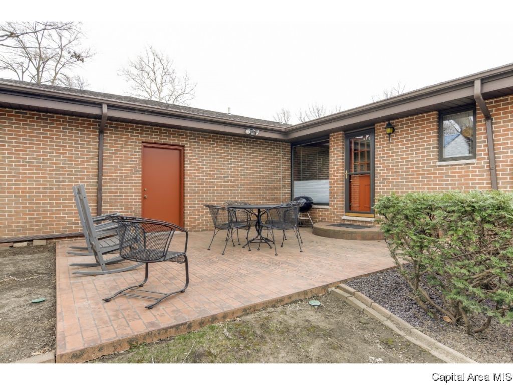 1639 West Edwards Street Springfield, IL 62704 - Photo 29 of 32
