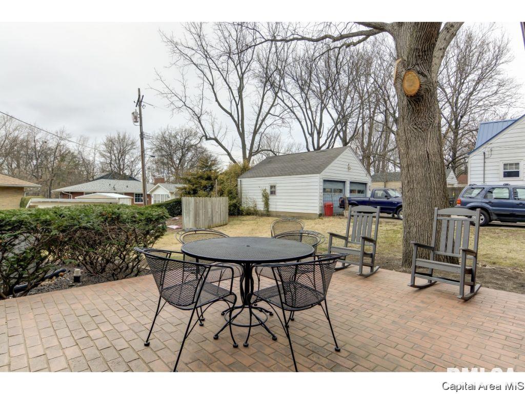 1639 West Edwards Street Springfield, IL 62704 - Photo 30 of 32