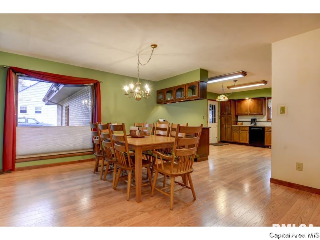 1639 West Edwards Street Springfield, IL 62704 - Photo 9 of 32