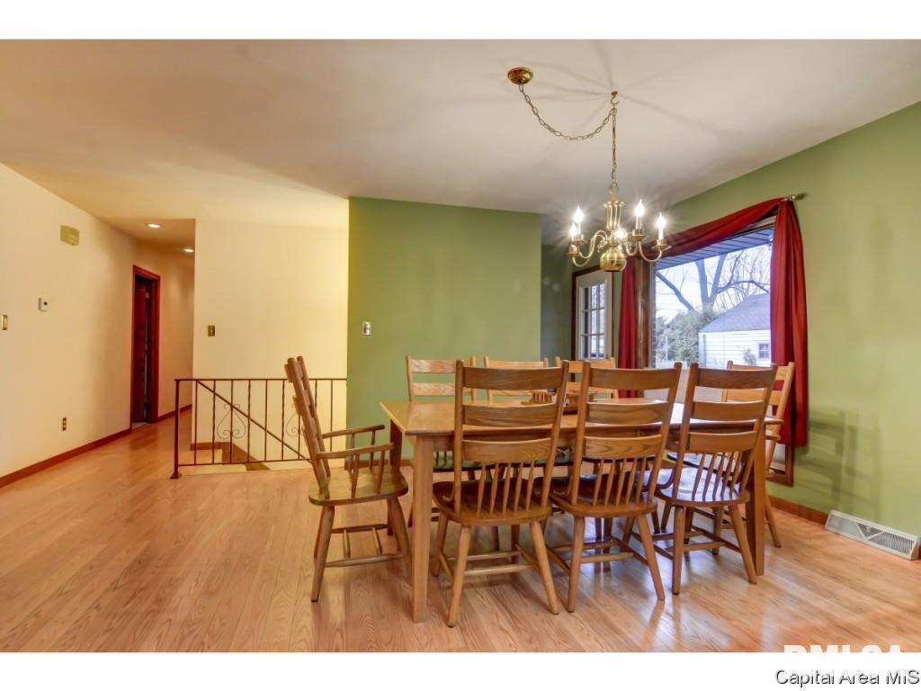 1639 West Edwards Street Springfield, IL 62704 - Photo 10 of 32
