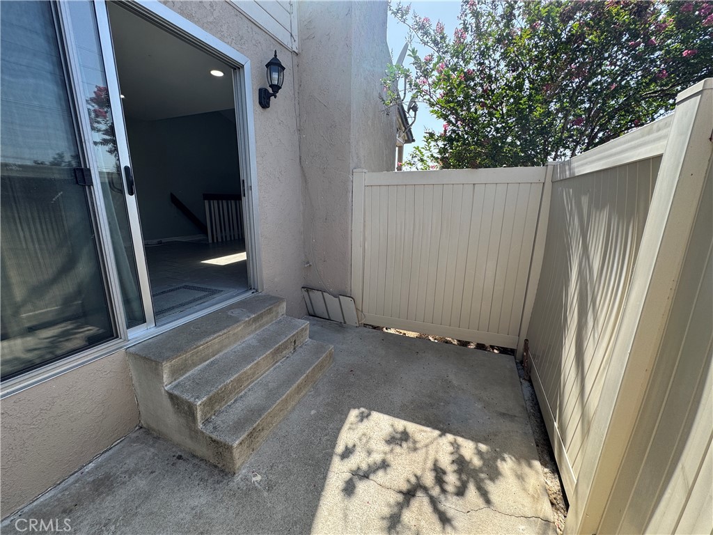 810 West Lambert Road La Habra, CA 90631 - Photo 9 of 31