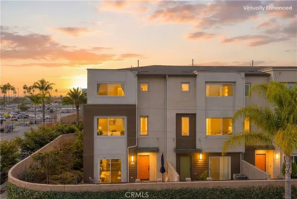 $875,000 | 14059 Zirconia Lane, Unit 1, Gardena, CA 90247