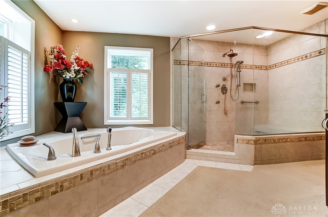 6527 Reigate Road Dayton, OH 45459 - Photo 37 of 71 Gallery Image 37