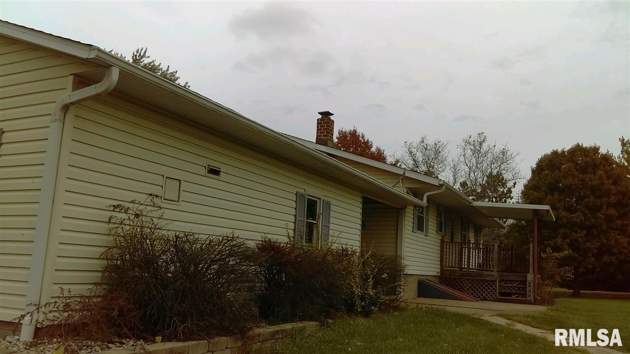 22427 Tullamore Road Delavan, IL 61734 - Photo 5 of 6