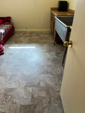 $329,500 | 3953 Otter Drive, Memphis, TN 38128