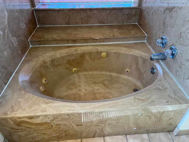 $329,500 | 3953 Otter Drive, Memphis, TN 38128