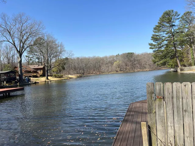 $329,500 | 3953 Otter Drive, Memphis, TN 38128