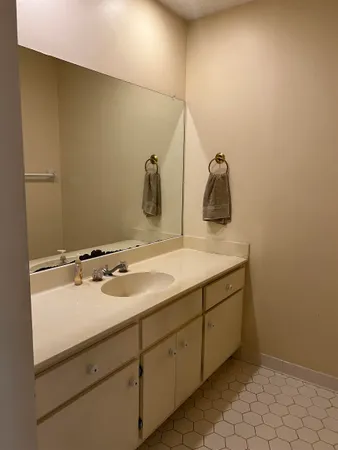 $329,500 | 3953 Otter Drive, Memphis, TN 38128
