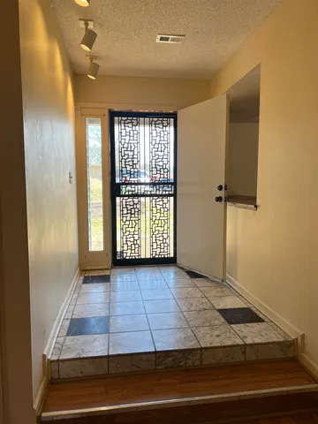 $329,500 | 3953 Otter Drive, Memphis, TN 38128