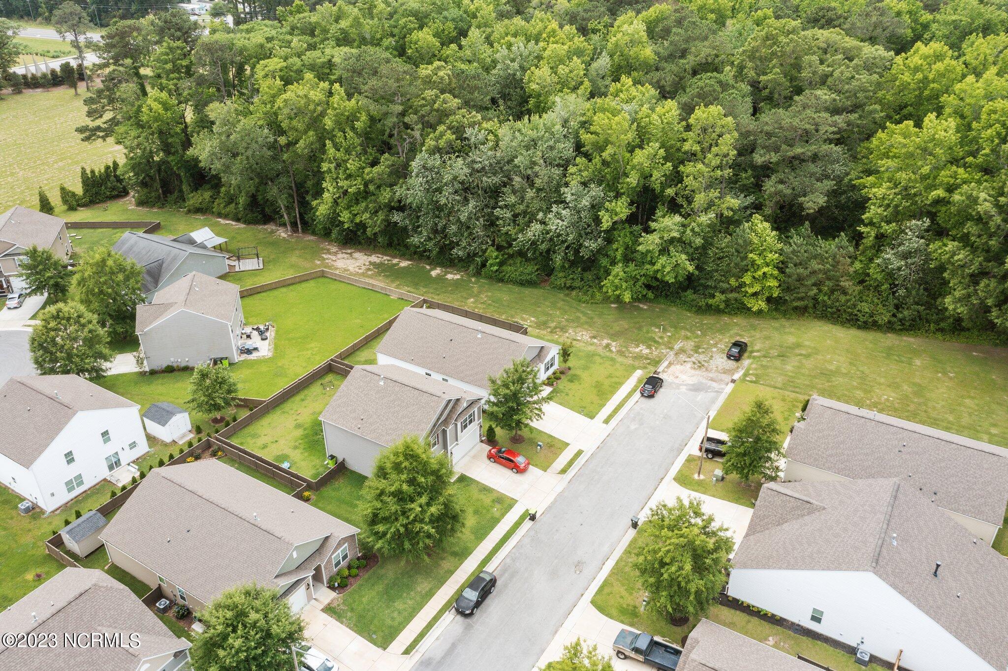 206 Frida Road New Bern, NC 28560 - Photo 42 of 48 44-web-or-mls-DJI_0857