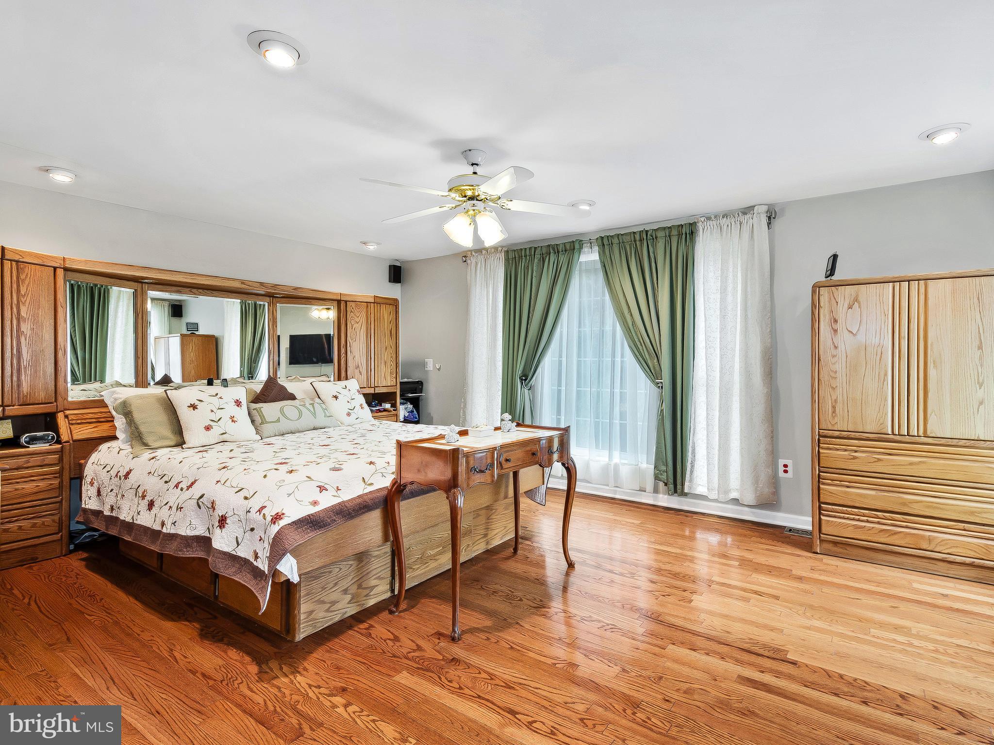 306 Cherry Chapel Road Reisterstown, MD 21136 - Photo 14 of 30 Bedroom (Master)