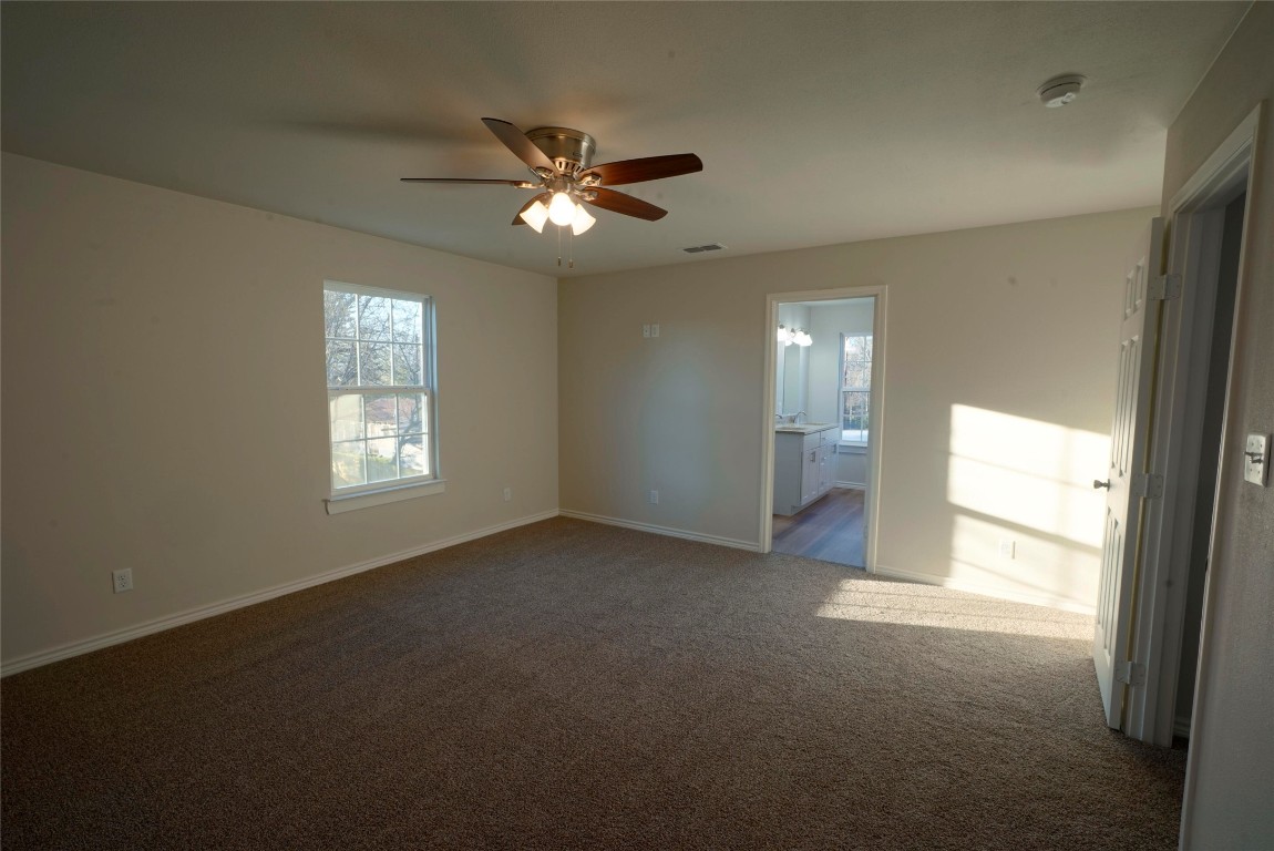 233 Harrison Street Longview, TX 75601 - Photo 18 of 24 a view of empty room with window