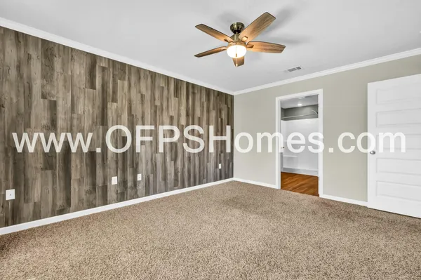 $2,200 | 413 Scarborough Street, Crestview, FL 32539