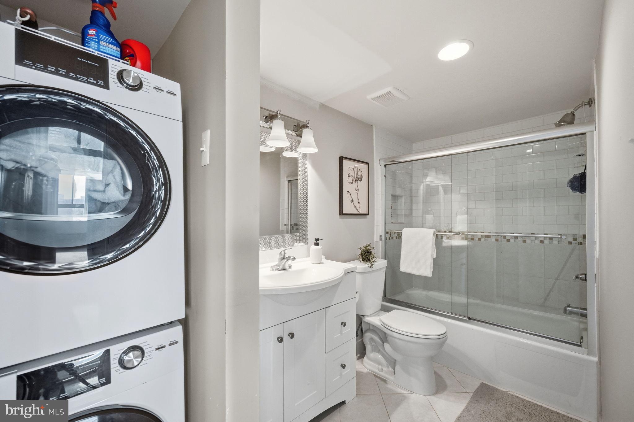 1800 Old Meadow Road, Unit 1720 McLean, VA 22102 - Photo 17 of 26 Washer and Dryer in Unit - 2nd Bathroom