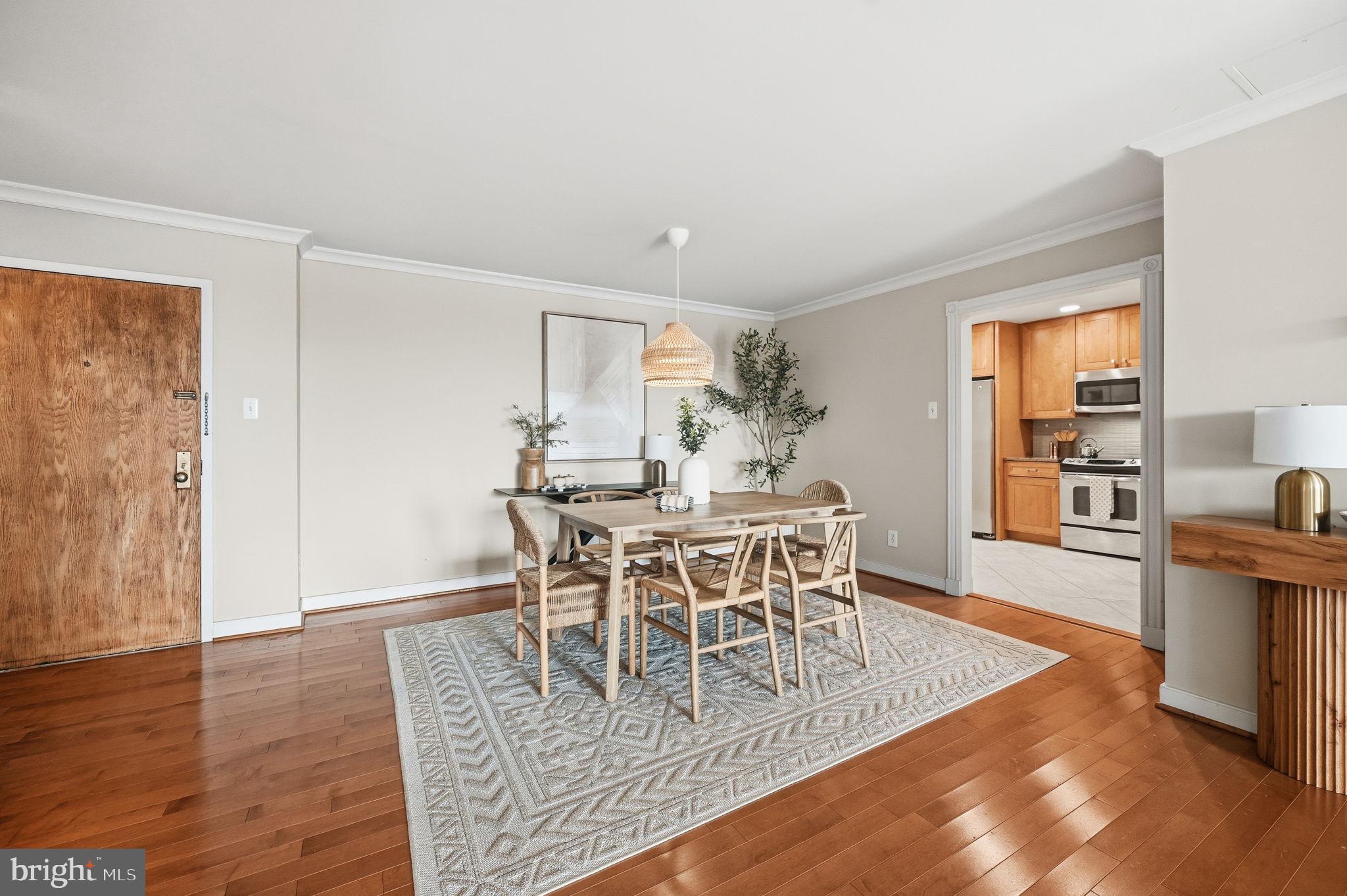 1800 Old Meadow Road, Unit 1720 McLean, VA 22102 - Photo 8 of 26