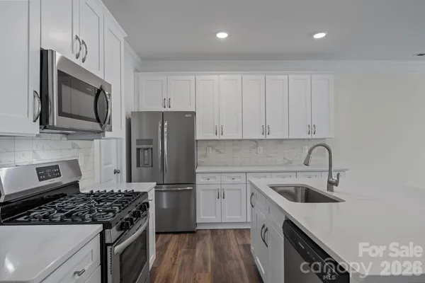 $369,900 | 3950 Rothwood Lane, Harrisburg, NC 28075